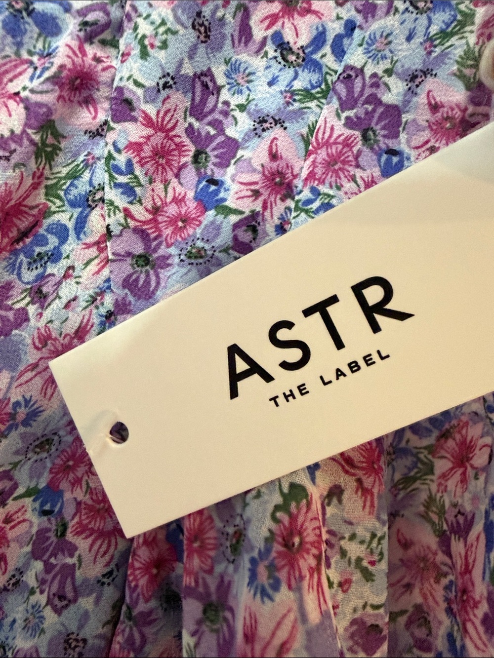 ASTR the Label Lilac Ditsy Floral Puff Sleeve Maxi Dress NWT $158 - Picture 4 of 5